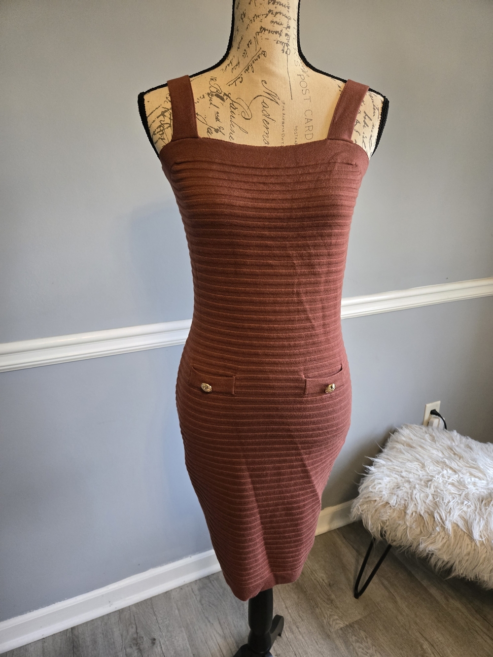 Rust Ribbed Knit Pencil Skirt - Women's - Picture 3 of 4